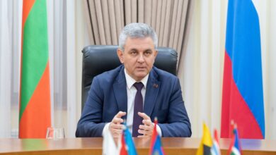 Photo of Президент провел консультации с экспертами по кризису